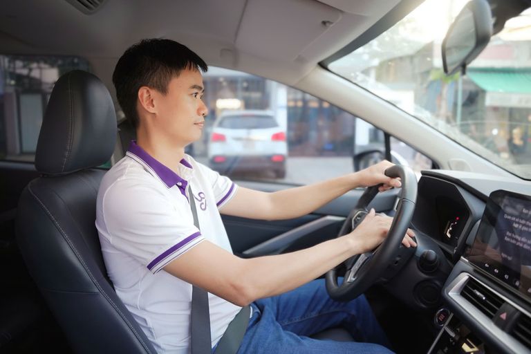 Tuyen dung tai xe lai ho